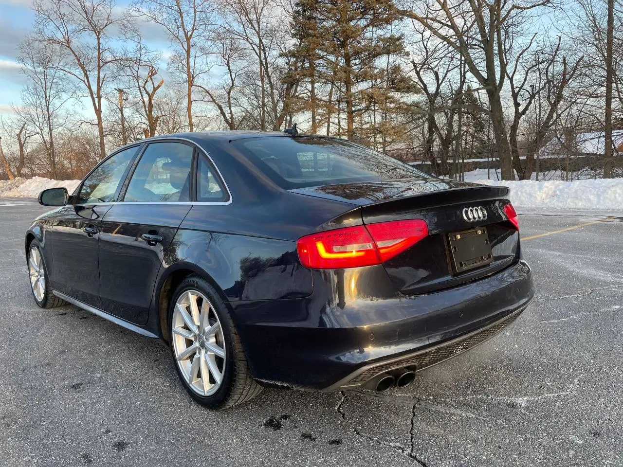 AUDI A4 PREMIUM PLUS