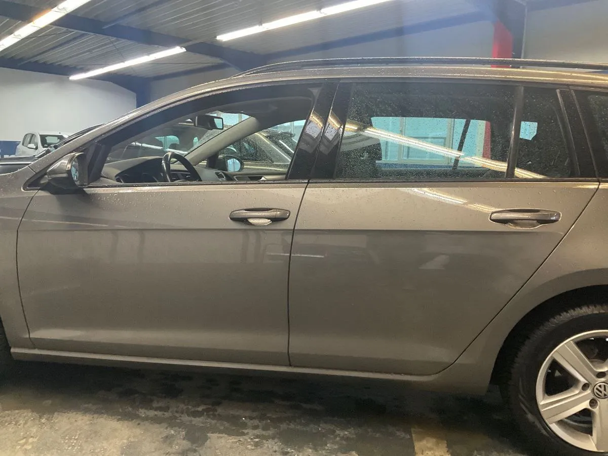 Volkswagen Golf VII
