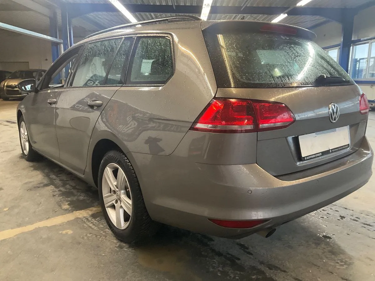 Volkswagen Golf VII