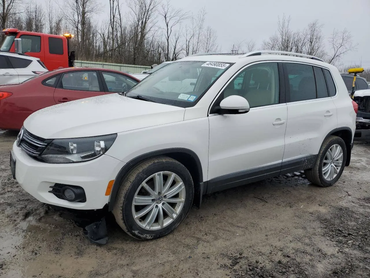 Volkswagen Tiguan S